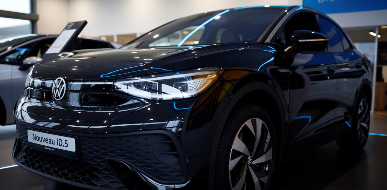 Volkswagen Brand Deliveries Fall 1.4% in 2024 (Reuters)