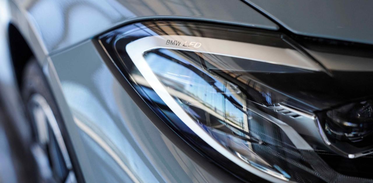 BMW Sees Q3 Surge in Battery-Electric Vehicle Sales (Reuters)