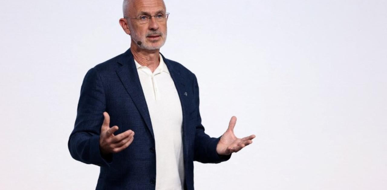 Volvo Cars Sees &#039;Tremendous Growth&#039; in EVs, CEO Says (Reuters)