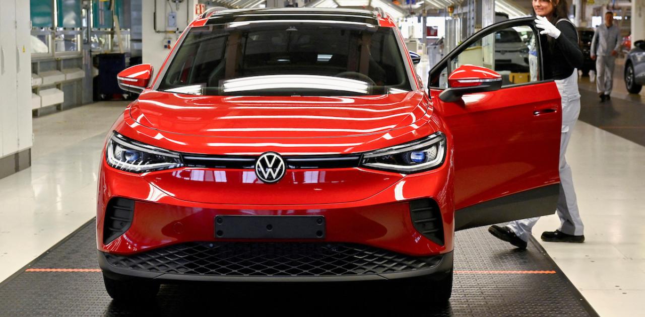 Volkswagen Slips on Worries About Cost and Implications of Rivian Deal (Reuters)