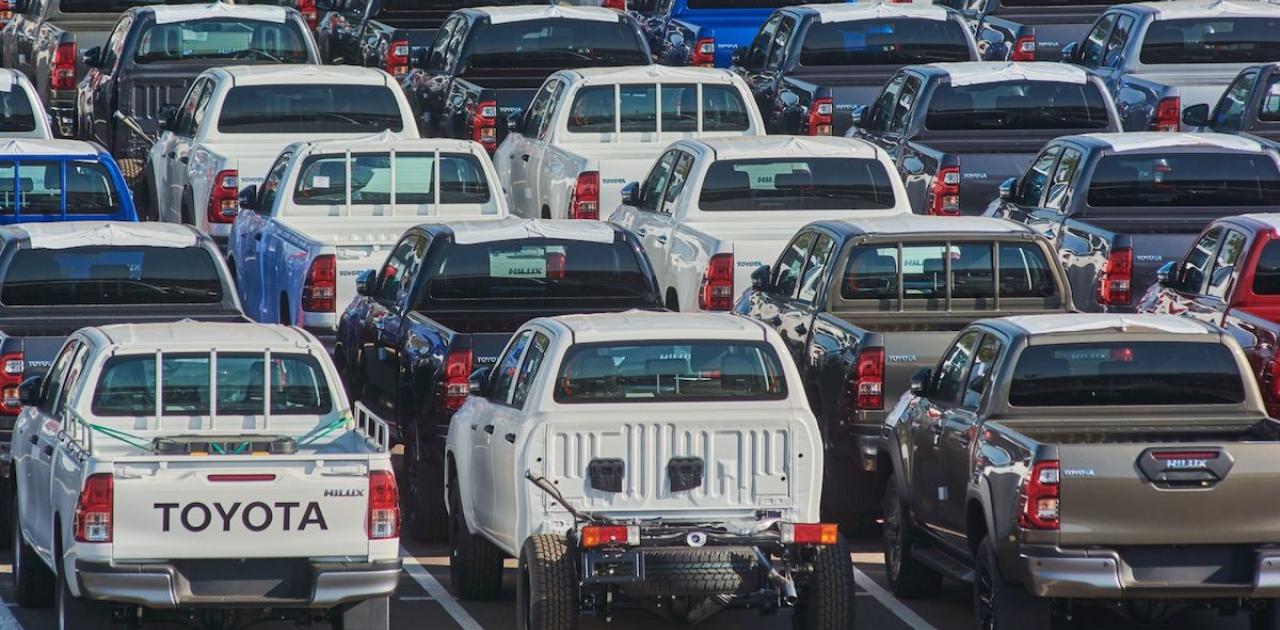 Toyota Vehicle Output Hits Record as Supply Chains Untangle (Bloomberg)