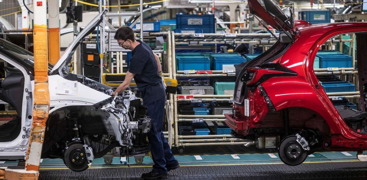 Toyota’s Output Hits Monthly Record for May With 35% Jump (Bloomberg)
