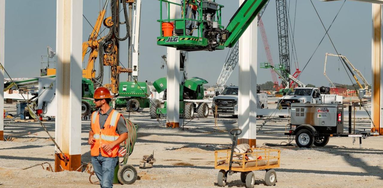 Detroit and Korea’s $28 Billion Battery Bets Risk Going Sideways (Bloomberg)