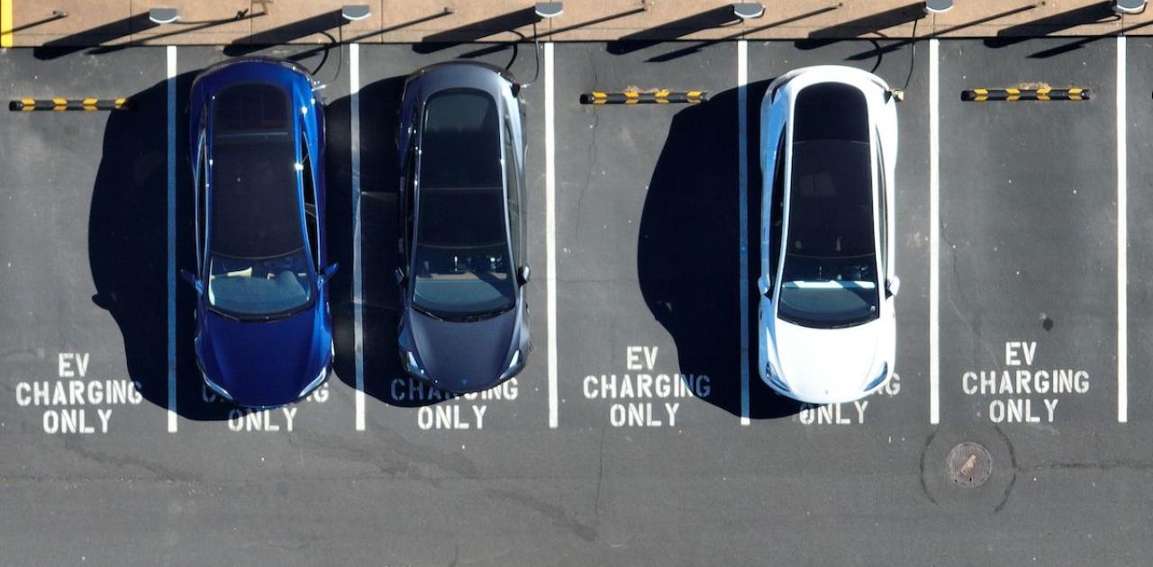 California Says Electric Cars Now Make Up a Fifth of Auto Sales (Bloomberg)
