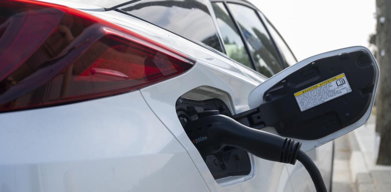 Canada to Announce 2035 All-EV Sales Mandate, Reports Say (Bloomberg)