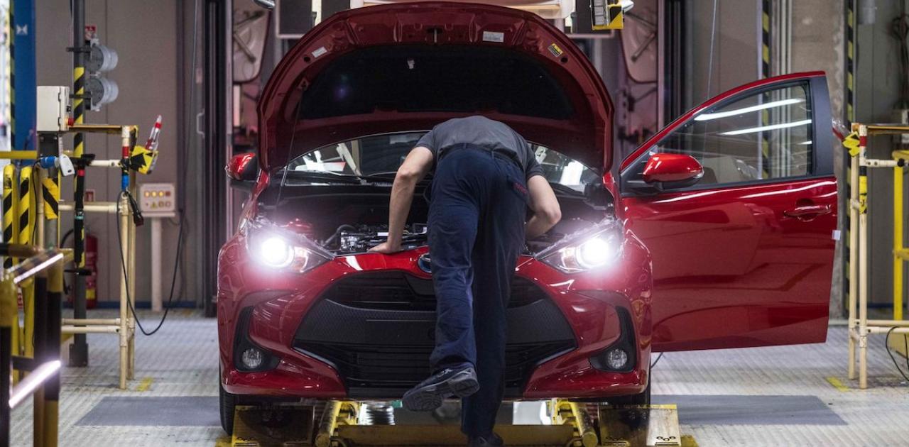 Toyota Saw Record Sales, Output in November on Demand Abroad (Bloomberg)