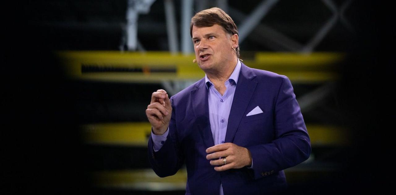 Ford Says Drivers Will Be Able to Take Their Eyes Off the Road in Two Years (Bloomberg)