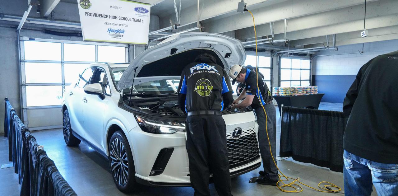 Connecting Students to Dealership Careers: GCADA Hosts Auto Tech Competition