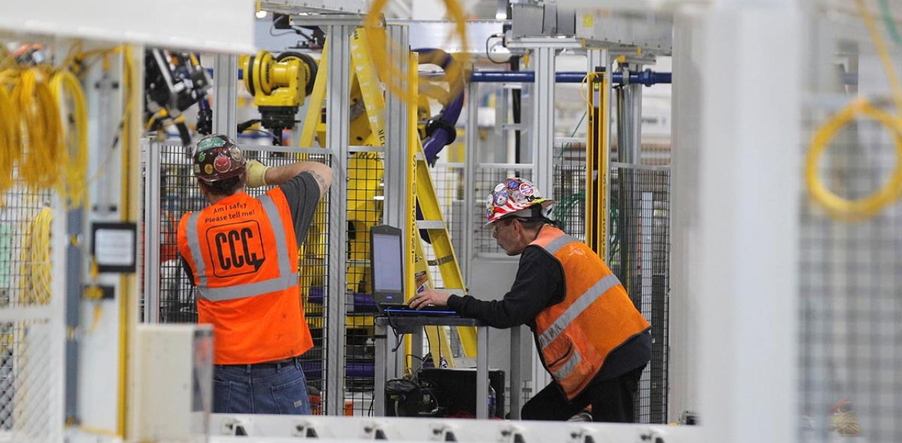 Detroit Automakers Idle U.S. Plants to Combat Coronavirus Outbreak