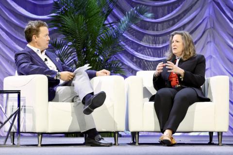 Ford Seeks Input from Dealers During Move Towards Electric Vehicles Ford Seeks Input from Dealers During Move Towards Electric Vehicles