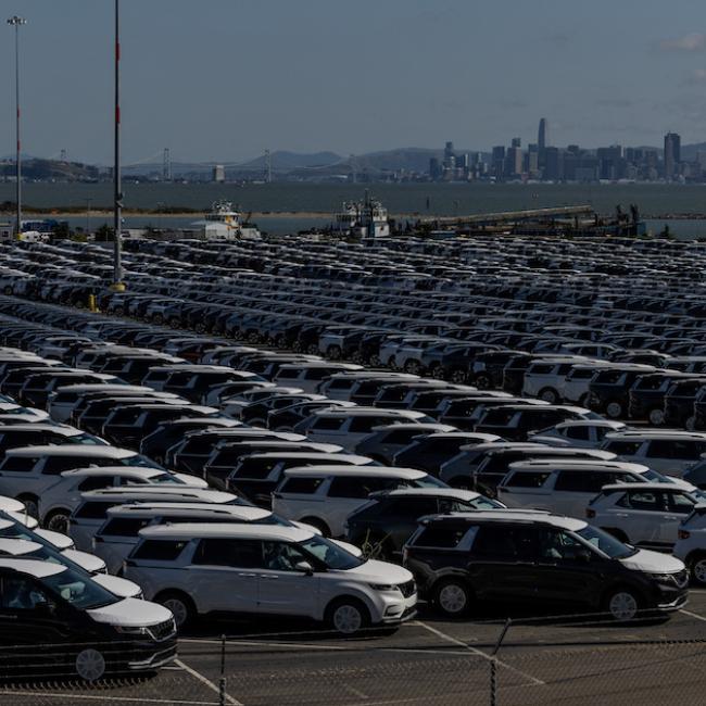 US New Vehicle Sales Likely Rose in Q1, to Extend Recent Streak (Reuters)