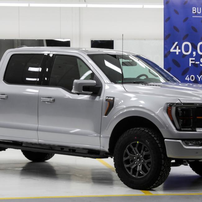 Ford's Pickups, Hybrids Drive 6.8% Rise in First-Quarter US Sales (Reuters)