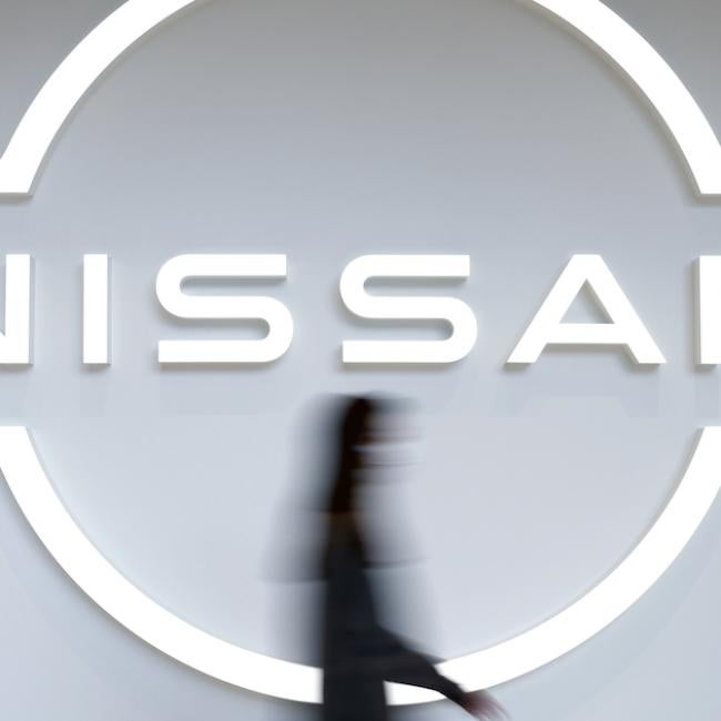 Nissan Drops After Missing Annual Profit Forecast on Weak Sales (Bloomberg)